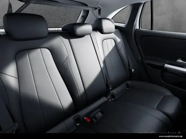 Mercedes-Benz GLA 180