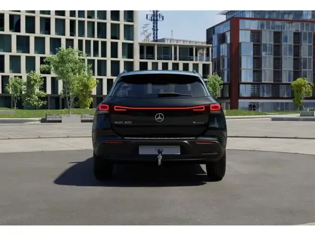 Mercedes-Benz EQA 300