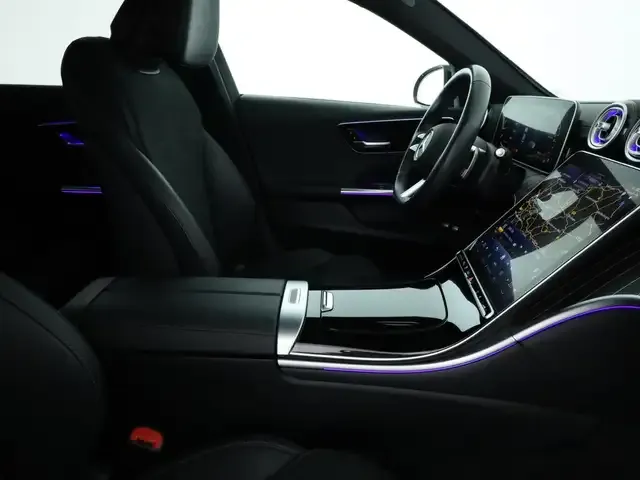 Mercedes-Benz C 400