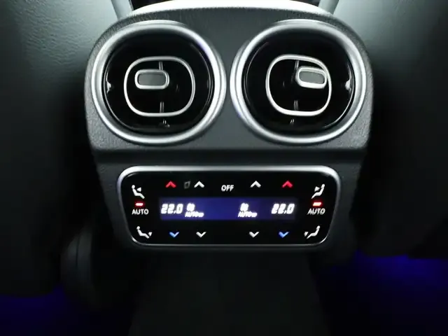 Mercedes-Benz C 400