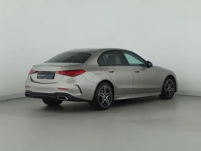 Mercedes-Benz C 400