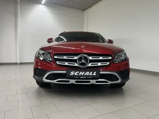 Mercedes-Benz E 400
