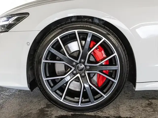 Audi S7
