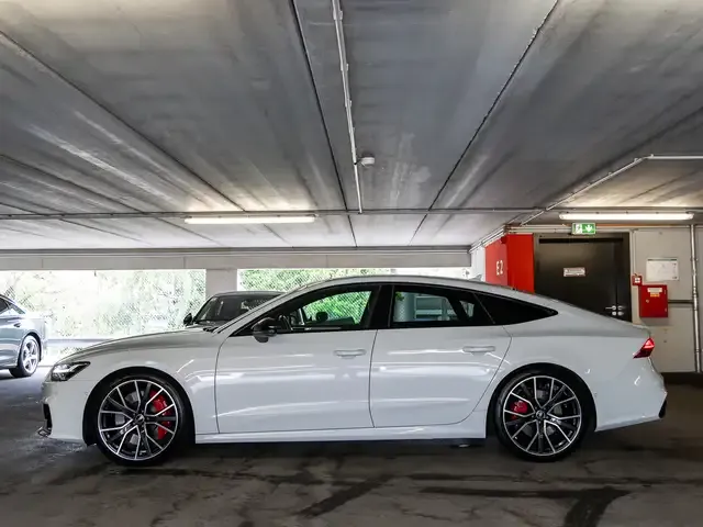 Audi S7
