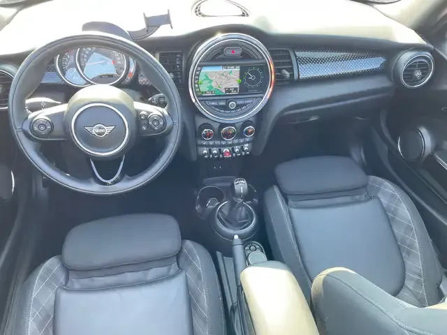 MINI Cooper S Cabrio