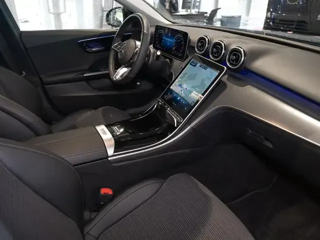 Mercedes-Benz C 200
