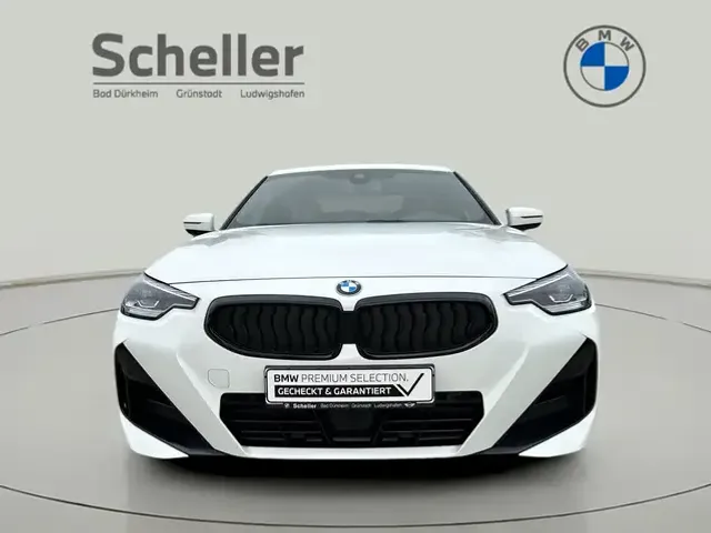 BMW 220