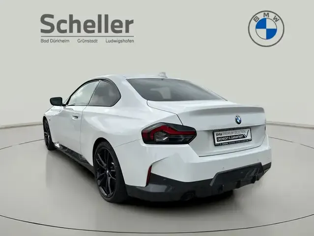 BMW 220
