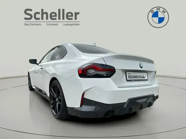 BMW 220