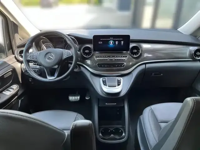 Mercedes-Benz V 300