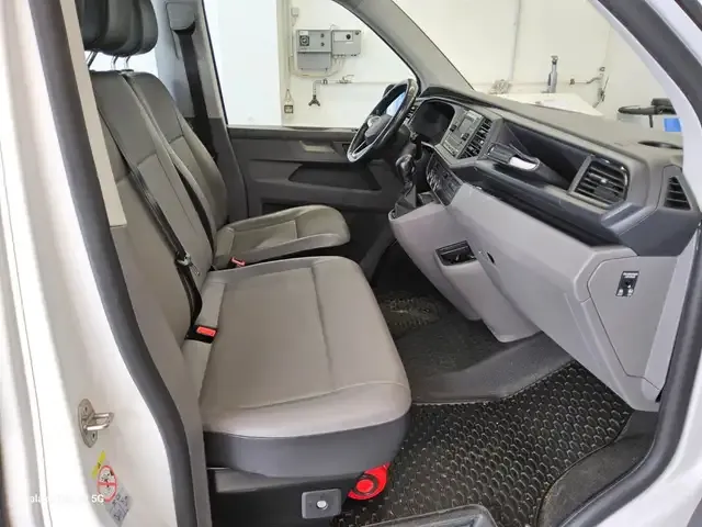 Volkswagen T6.1 Caravelle