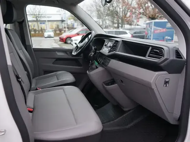 Volkswagen T6.1 Caravelle
