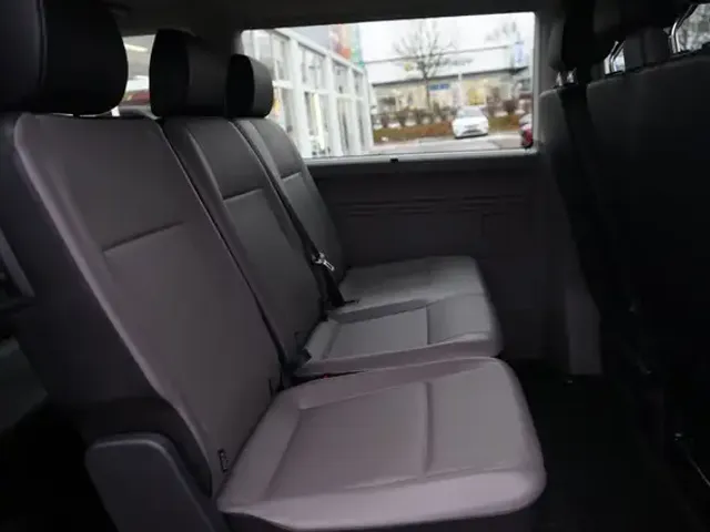 Volkswagen T6.1 Caravelle