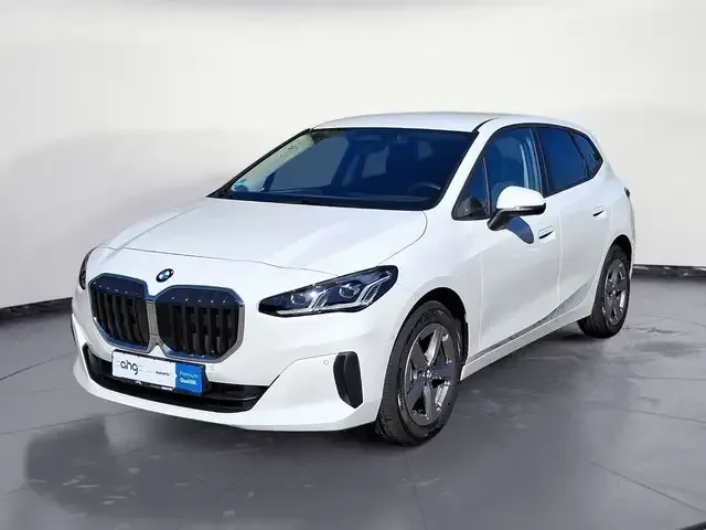 BMW 216
