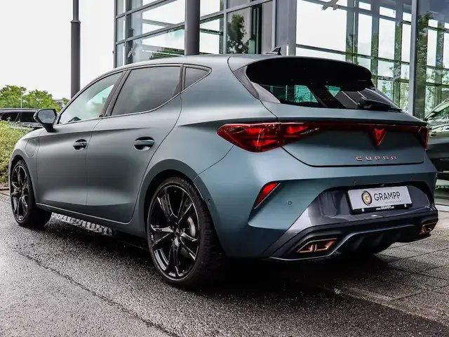 CUPRA Leon