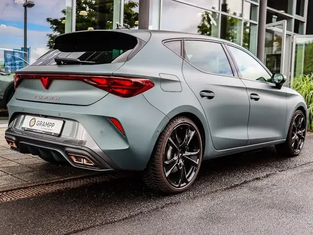 CUPRA Leon