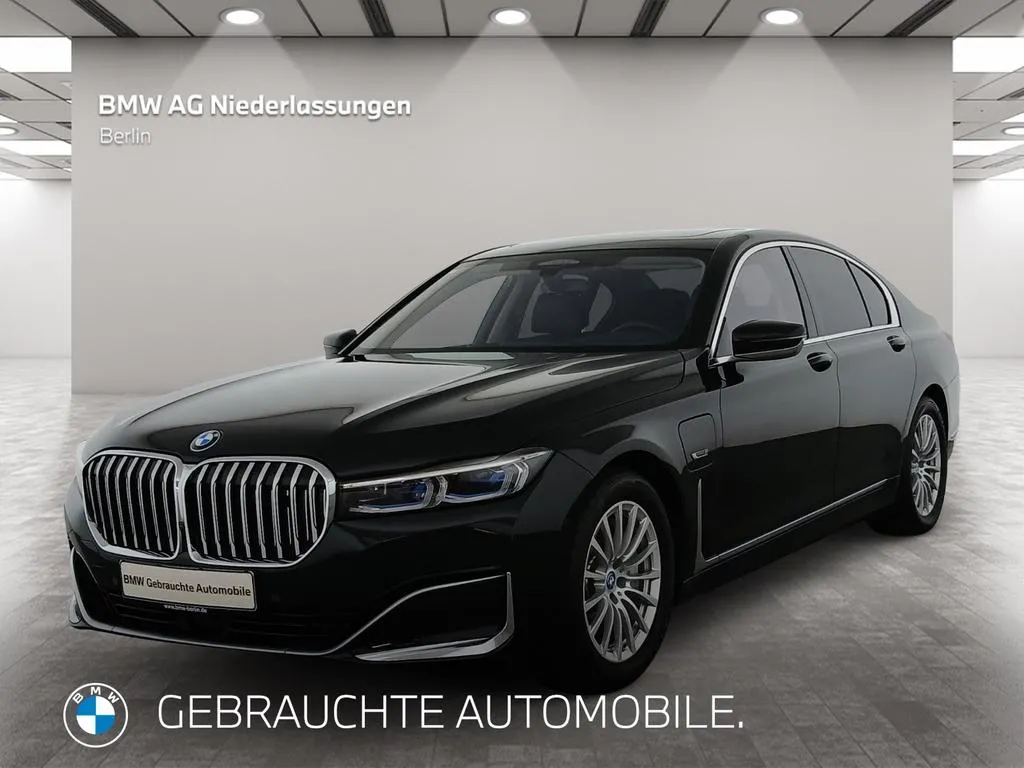BMW 745