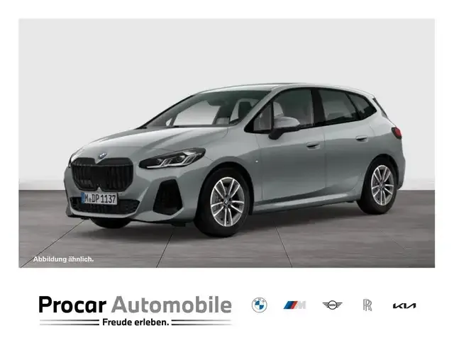 BMW 220