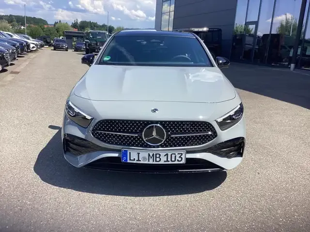 Mercedes-Benz A 250