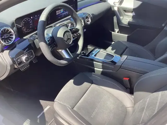 Mercedes-Benz A 250