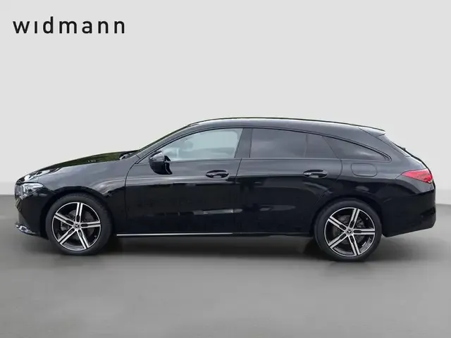 Mercedes-Benz CLA 220