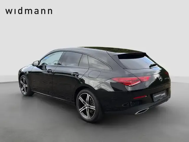 Mercedes-Benz CLA 220