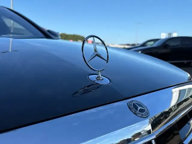 Mercedes-Benz S 400