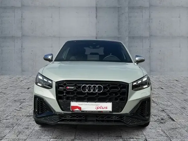 Audi SQ2
