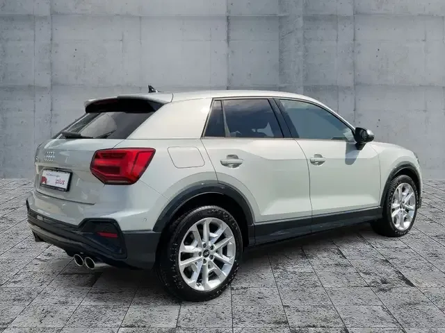 Audi SQ2