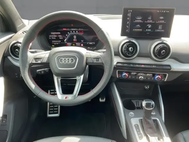 Audi SQ2