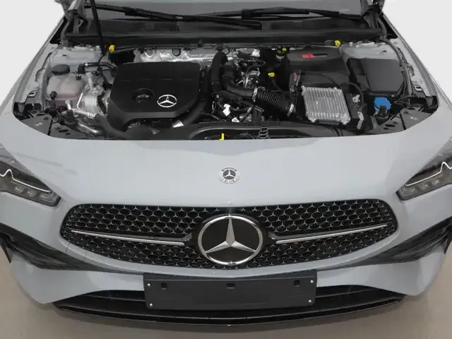 Mercedes-Benz CLA 180