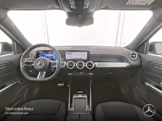Mercedes-Benz EQB 250