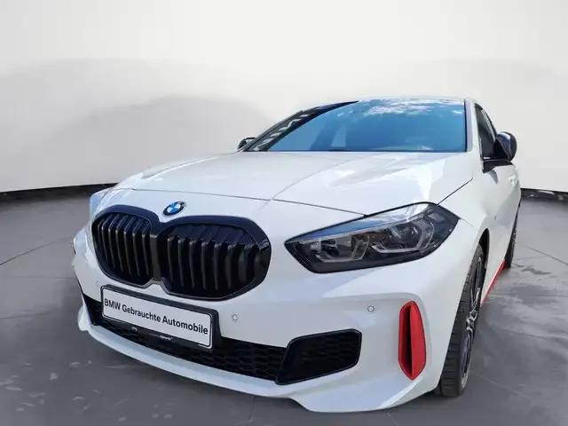 BMW 128