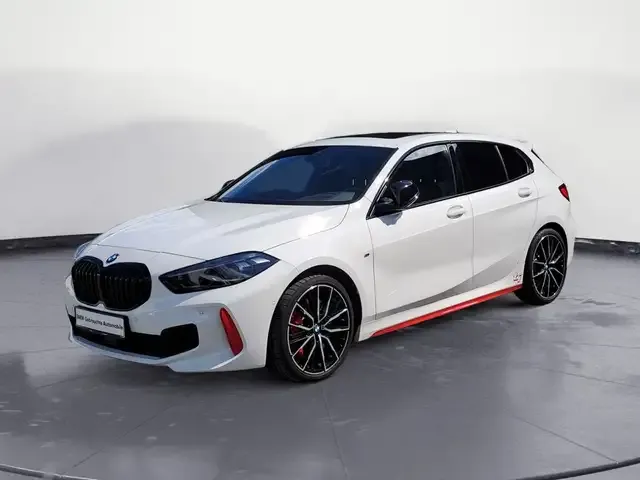 BMW 128