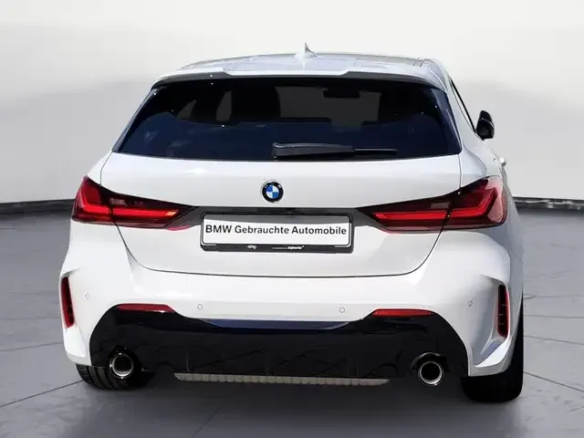 BMW 128