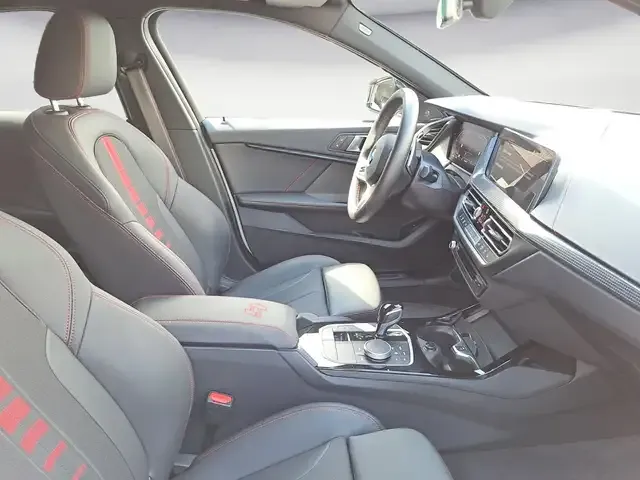 BMW 128