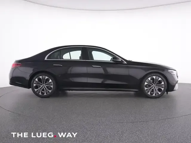 Mercedes-Benz E 200