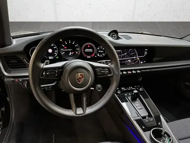 Porsche 992