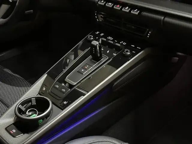 Porsche 992