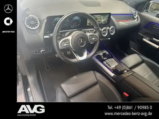 Mercedes-Benz GLA 200