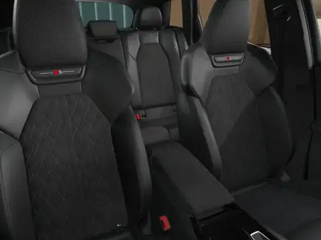 Audi Q6