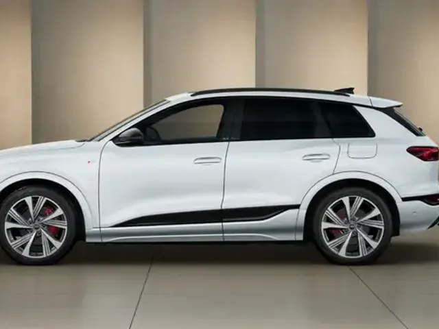 Audi Q6