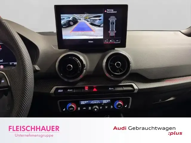 Audi SQ2