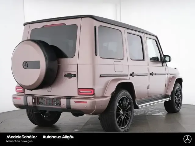 Mercedes-Benz G 500
