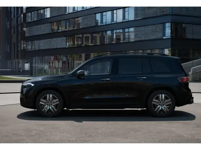 Mercedes-Benz EQB 300