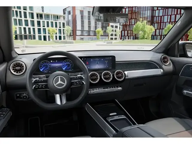 Mercedes-Benz EQB 300