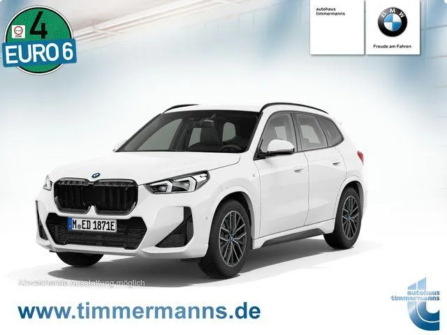 BMW iX1