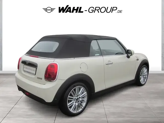 MINI Cooper Cabrio
