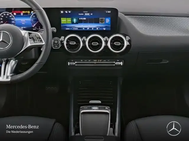 Mercedes-Benz GLA 180