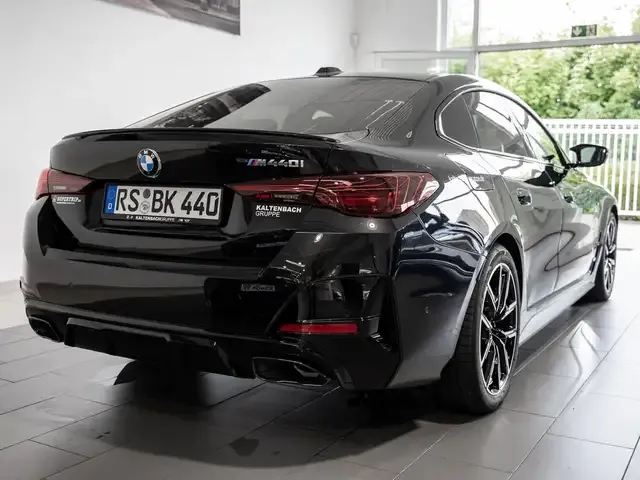 BMW 440